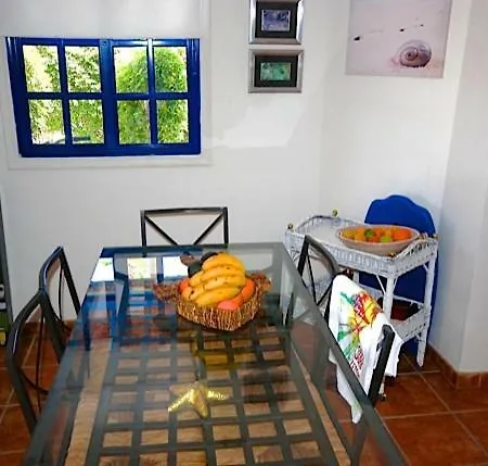 Fabuloso Bungalow Pasito Blanco